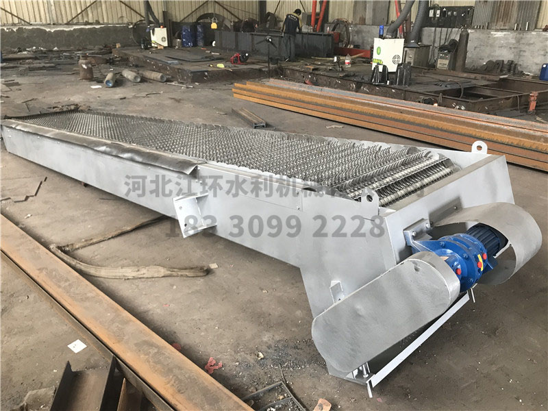循環(huán)齒耙式格柵除污機