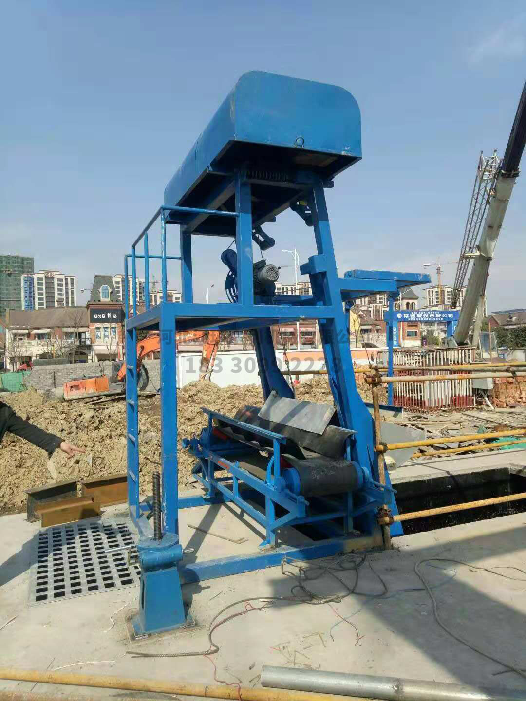 SG型鋼絲繩牽引式格柵除污機